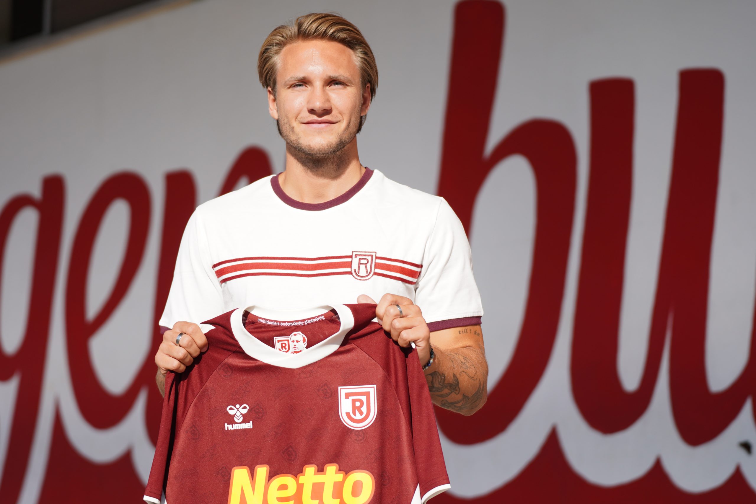 OFFICIEL : Un renfort venu de Bulgarie, Felix Strauss rejoint le SSV Jahn Regensburg !