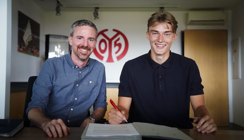 Kacper Potulski, le colosse polonais de 17 ans, prolonge à Mainz !