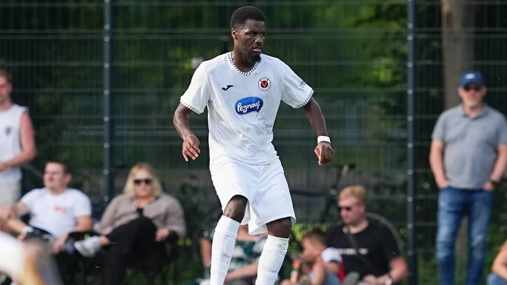 OFFICIEL : Verthomy Boboy de retour au FC Viktoria Köln !