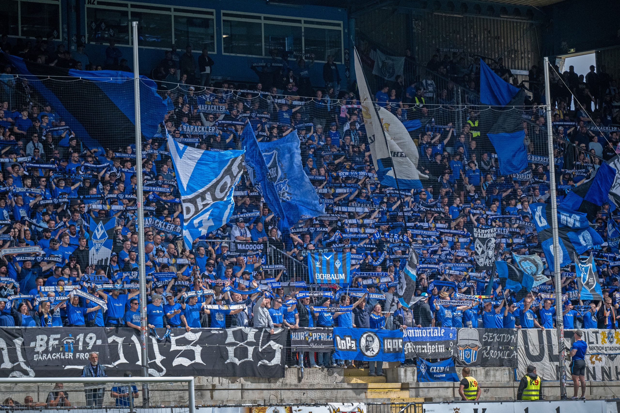 Pyro, insultes, violences : Mannheim lourdement sanctionné !