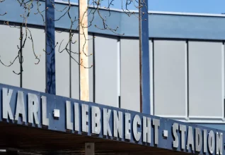 Un employé agressé lors d’un cambriolage dans le stade de Babelsberg
