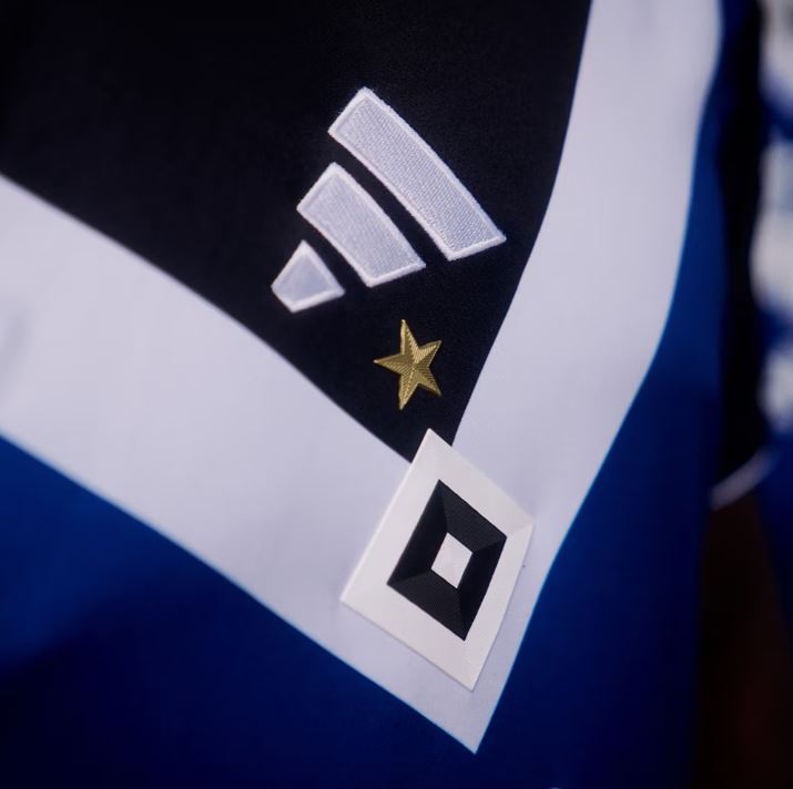 Hamburger SV : un magnifique nouveau maillot extérieur retro et fort en symboles !