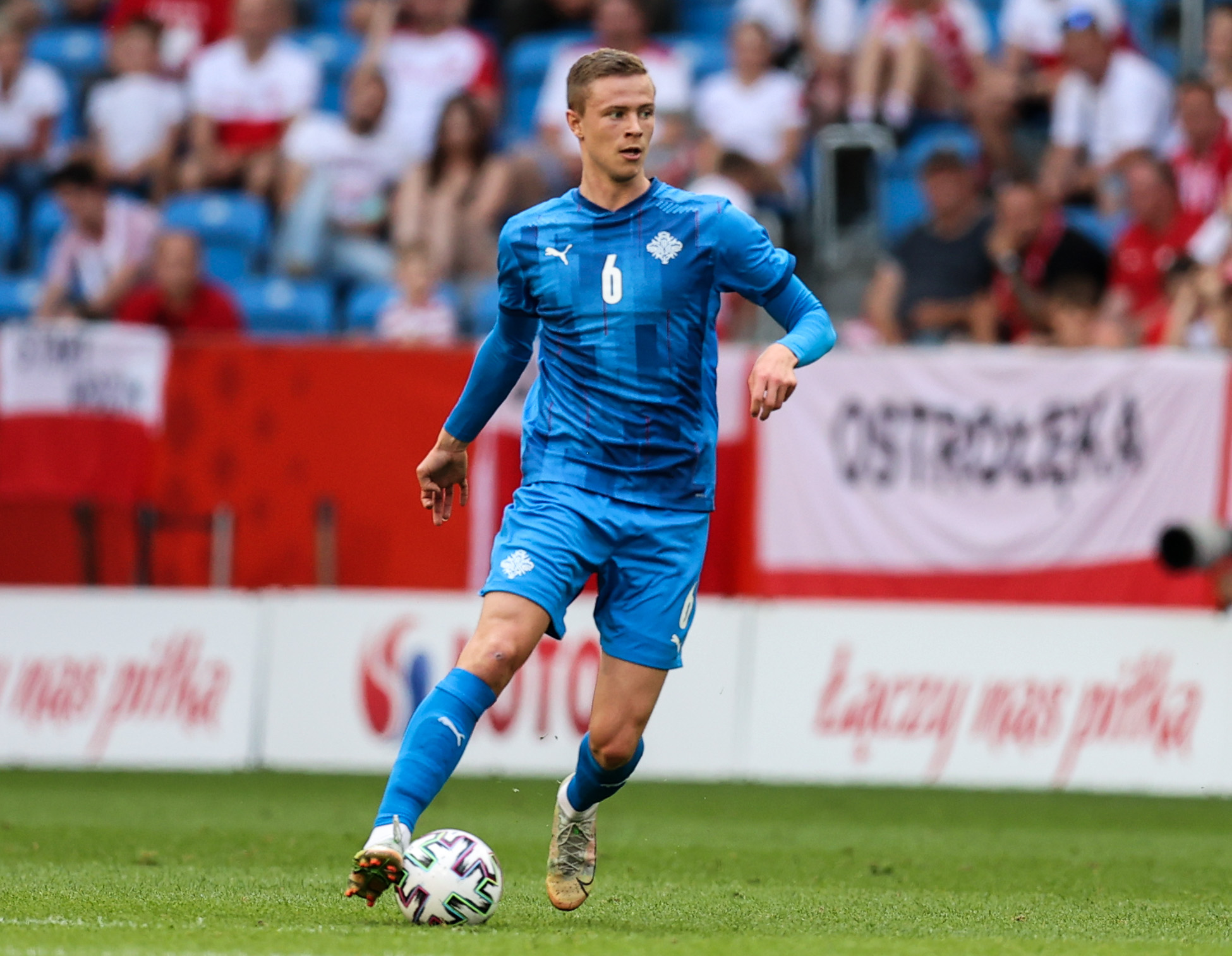OFFICIEL : Greuther Fürth mise sur la solidité nordique avec l’arrivée de Brynjar Ingi Bjarnason !