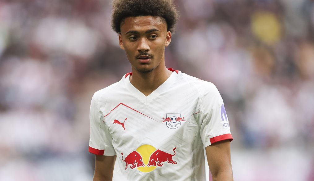 Coup dur pour le RB Leipzig : Tidiam Gomis blessé au niveau de la cheville