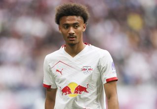 Coup dur pour le RB Leipzig : Tidiam Gomis blessé au niveau de la cheville