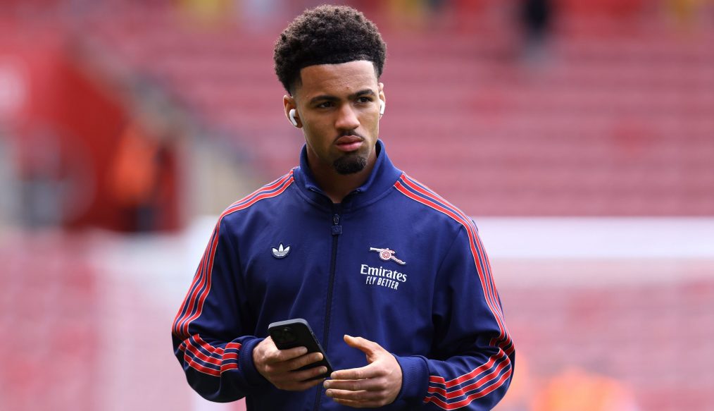 Pas de Bundesliga pour Nwaneri : la pépite d’Arsenal dit non au BVB !