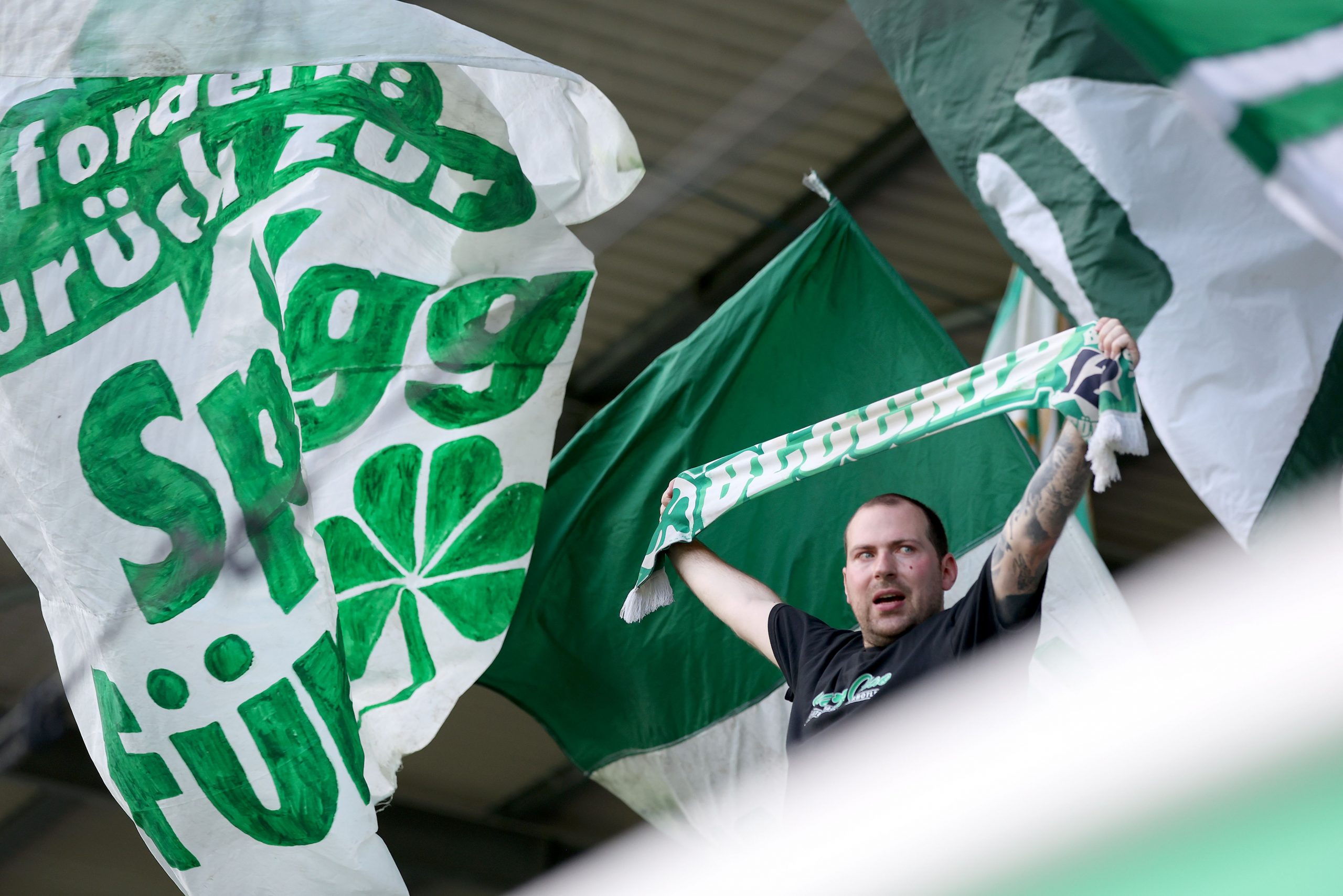 Vers un retour au nom d’origine ? Les fans de Fürth veulent dire adieu à « Greuther » !