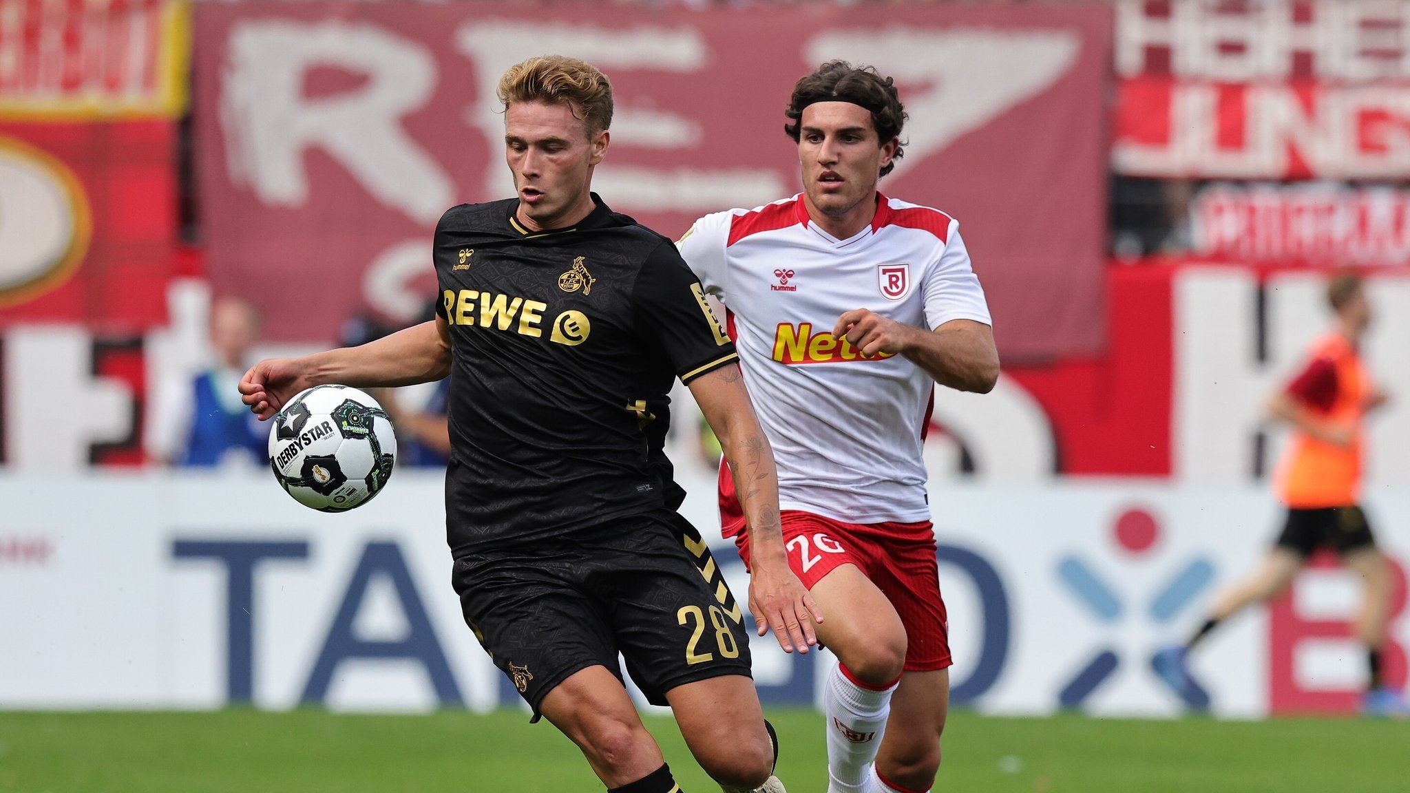 Incroyable retournement à Regensburg : Köln arrache la qualification dans le temps additionnel !