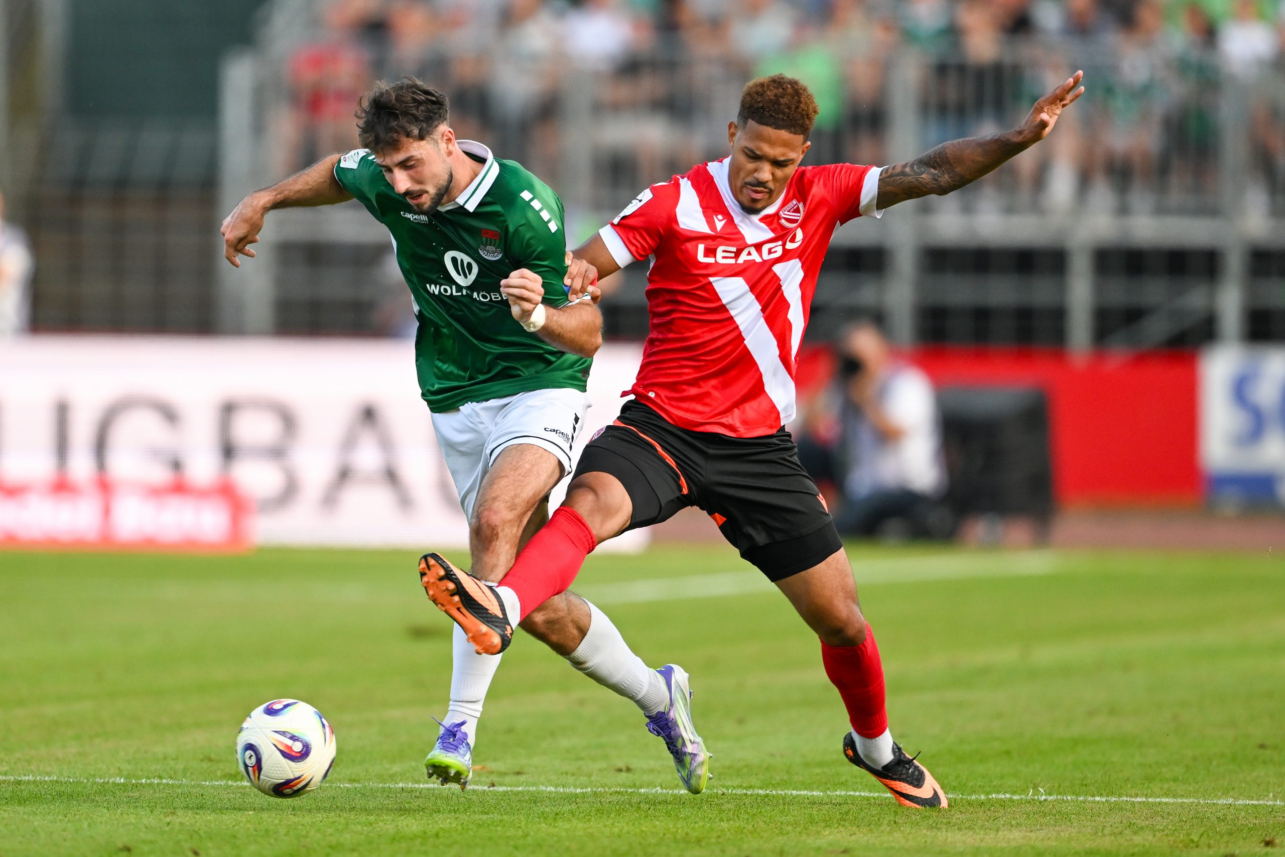 VIDEO : Double expulsion, double punition.. Cottbus brise les rêves de Schweinfurt !