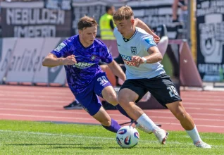 [VIDEO] Ulm lance enfin sa saison grâce à Scholze face à Aue !