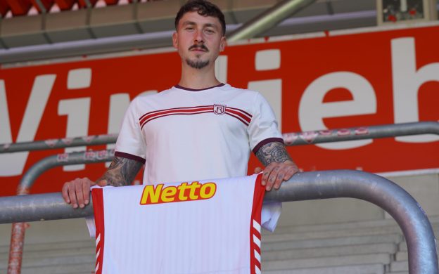 OFFICIEL : Retour aux sources pour Adrian Fein à Regensburg !