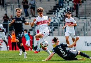 [VIDEO] La réserve du VfB Stuttgart tient en infériorité numérique et arrache un point contre Verl