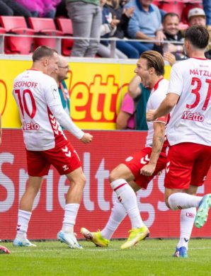 [VIDEO] Le SSV Jahn Regensburg lance enfin sa saison et punit Schweinfurt !