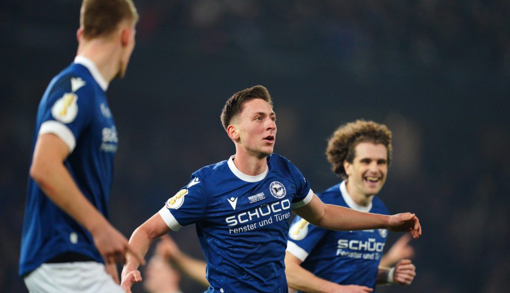 Héros en DFB-Pokal la saison dernière mais poussé vers la sortie du côté d’Hannover ?