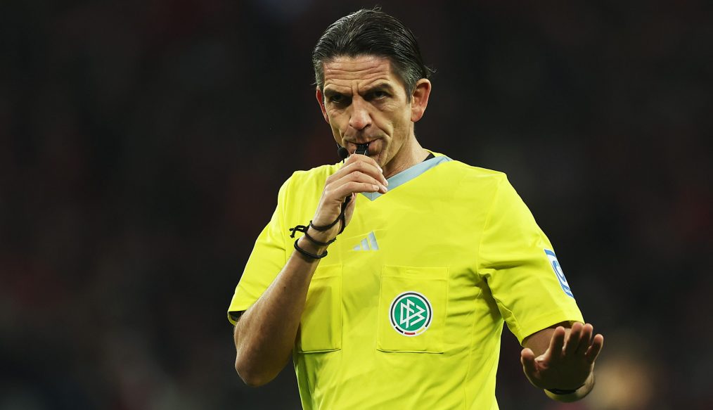 Deniz Aytekin annonce sa retraite en 2026, un triple départ choc chez les arbitres !