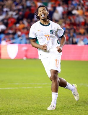 Gros coup en vue pour Frankfurt ? L’Eintracht fonce sur Clément Akpa !