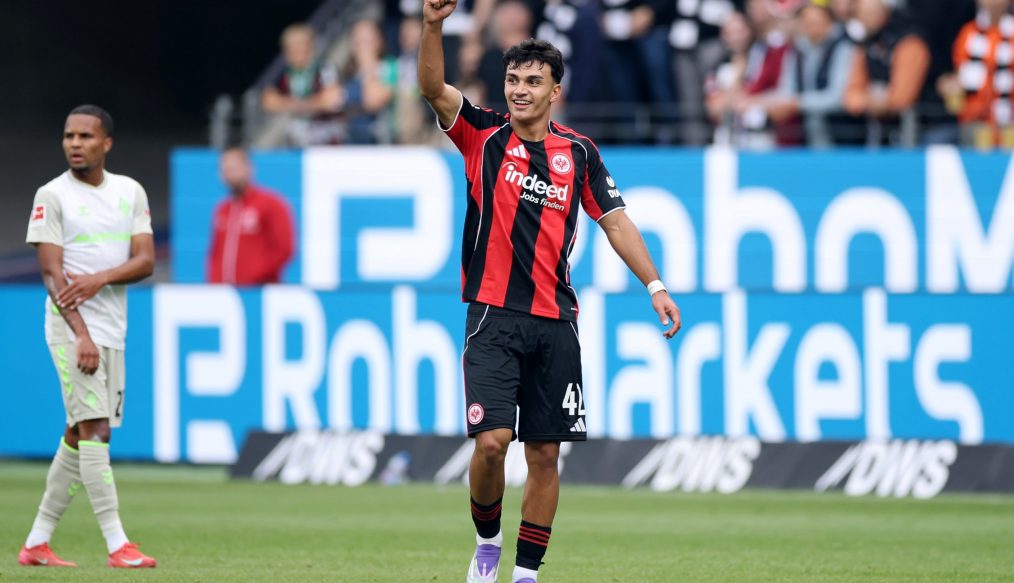 À 19 ans, Uzun affole déjà la Bundesliga avec un match record !