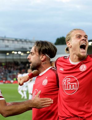 [VIDEO] Match incroyable : Le Rot-Weiss Essen s’impose 4-3 au bout du suspens à Wiesbaden !
