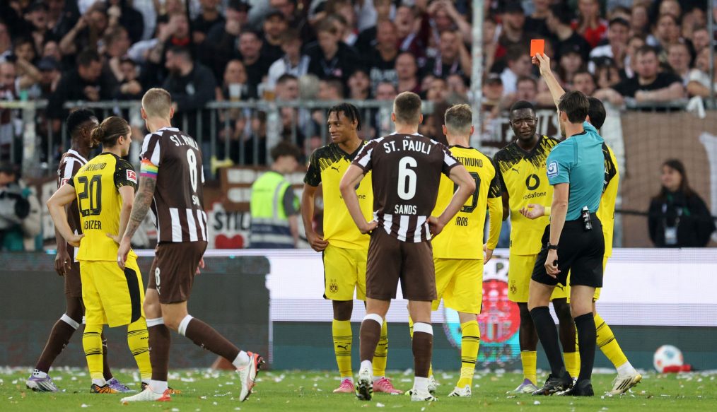 Dortmund maudit : Mane suspendu dès son premier match de Bundesliga !