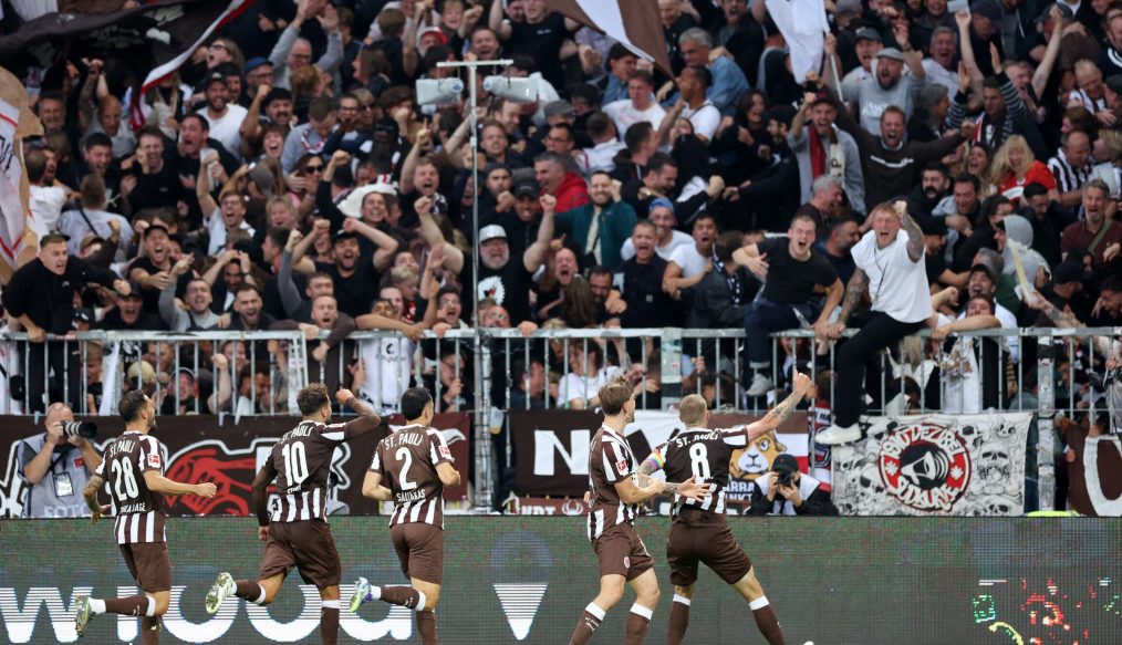Incroyable scénario : Sankt Pauli renverse Dortmund en fin de match !