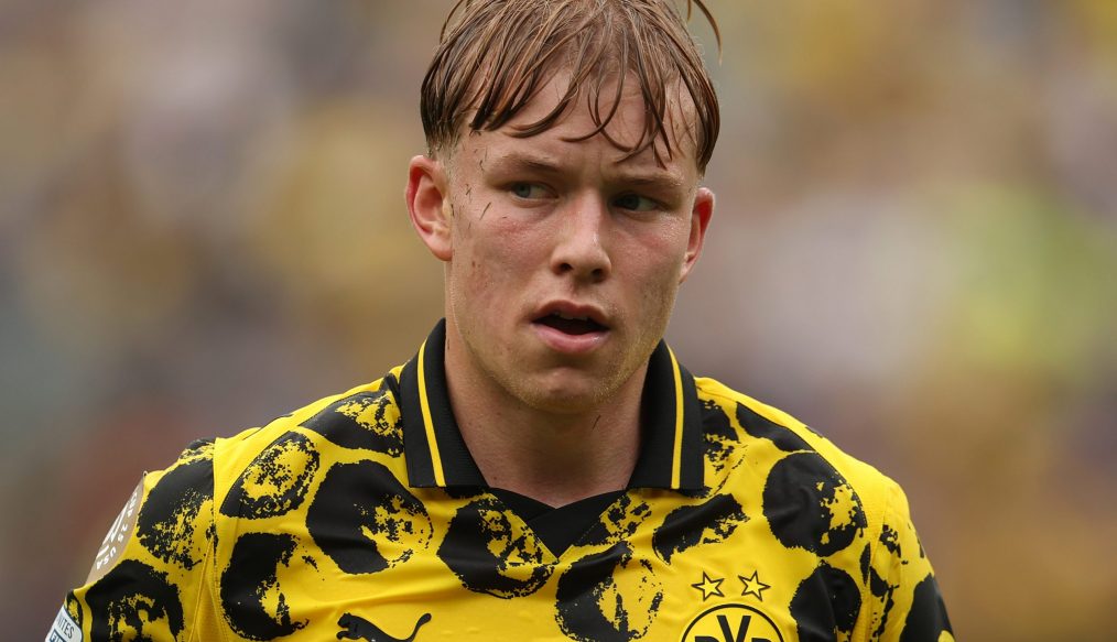 Daniel Svensson affiche l’ambition de Dortmund : “Nous voulons nous battre pour des titres”