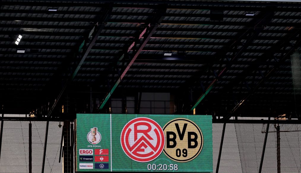 Le Rot-Weiss Essen condamne les insultes racistes et soutient Kelsey Owusu après le match contre Dortmund