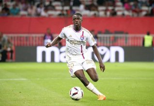 Un renfort tricolore : Sael Kumbedi rejoint le VfL Wolfsburg en prêt !