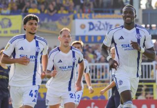 Schalke 04 souffre mais s’en sort en prolongation à Leipzig