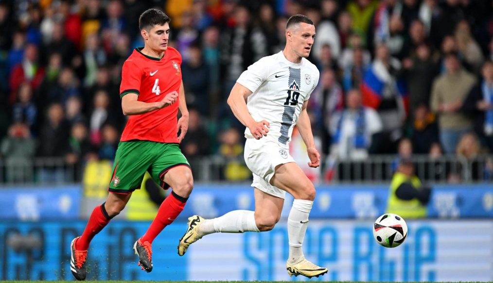 OFFICIEL : Le Fortuna Düsseldorf mise sur Zan Celar pour relancer son attaque !