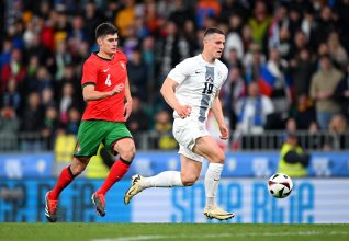 OFFICIEL : Le Fortuna Düsseldorf mise sur Zan Celar pour relancer son attaque !