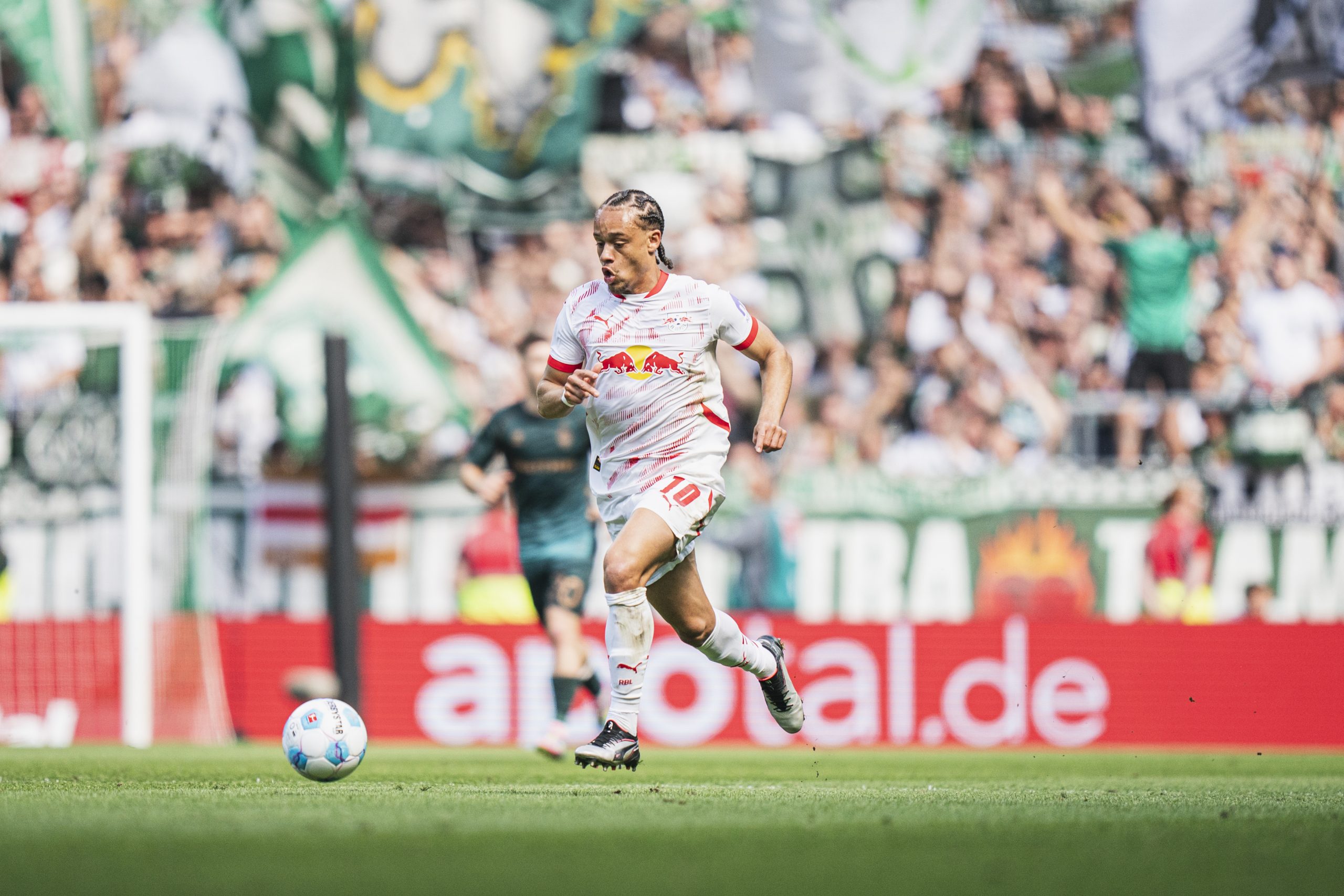 Manchester City veut doubler Chelsea pour Xavi Simons !