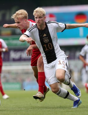 Anton Bäuerle prolonge à Paderborn et confirme la stratégie du club !