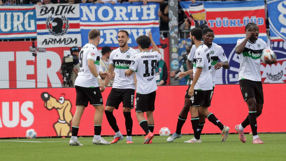 Le Hannover 96 renverse Kiel et reste leader invaincu en 2.Bundesliga !