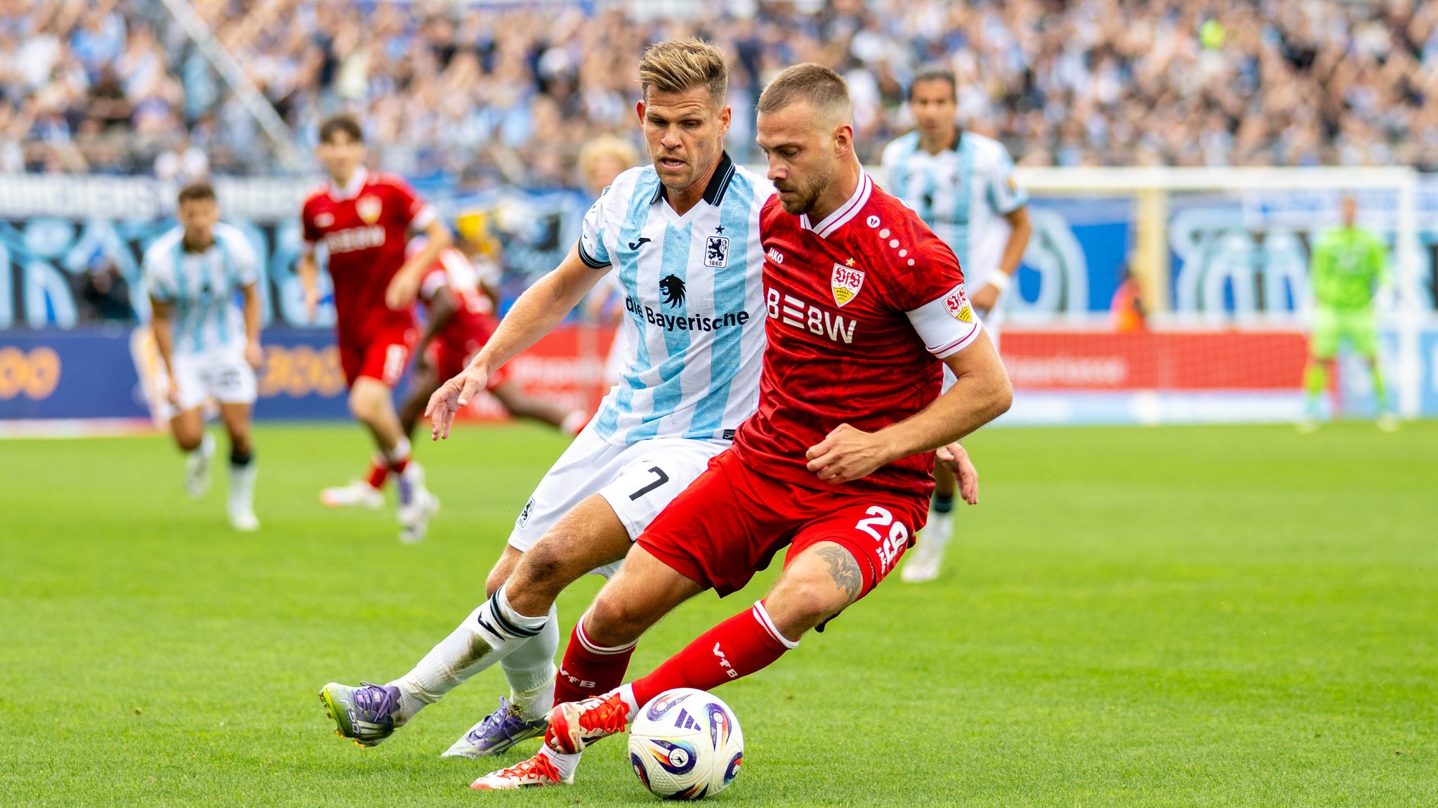 [VIDEO] Le TSV 1860 München a eu très chaud face à la réserve du VfB Stuttgart !