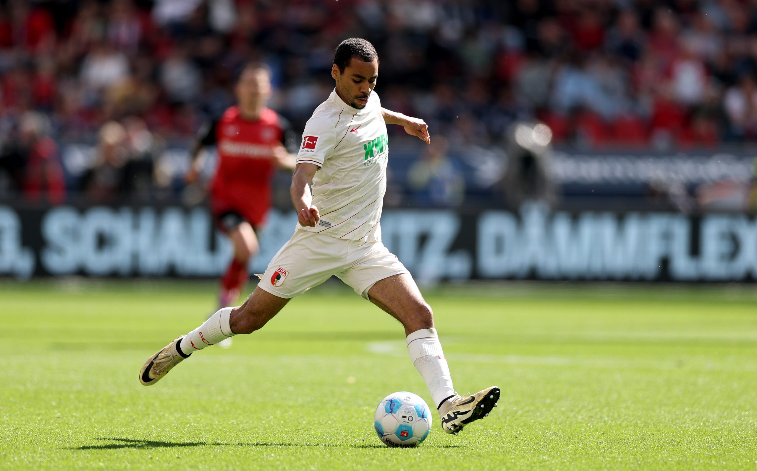 Pourquoi le FC Augsburg a refusé 22 M€ pour Alexis Claude-Maurice ?