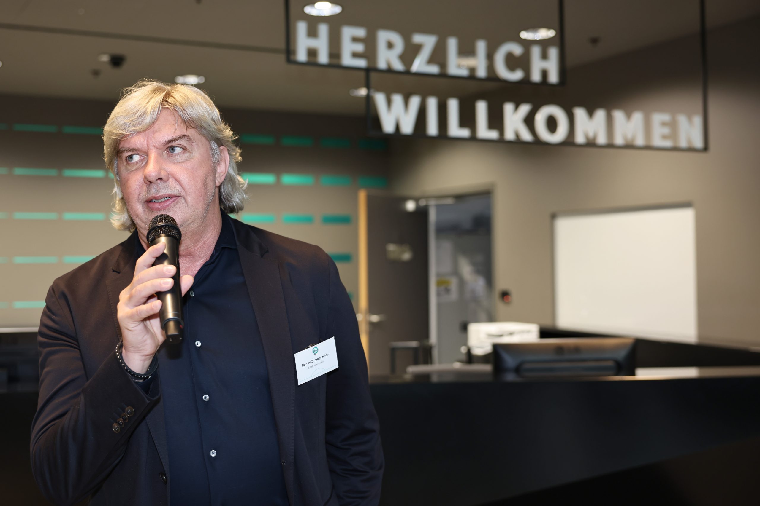 Moins de violences sur les terrains amateurs : la DFB publie des chiffres historiques !