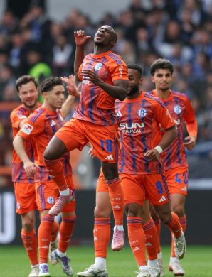 Schalke s’impose à Bielefeld après une bourde de Kersken !