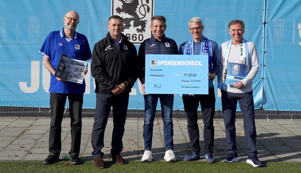 Les fans du TSV 1860 München financent l’avenir du club grâce… à un album Panini !