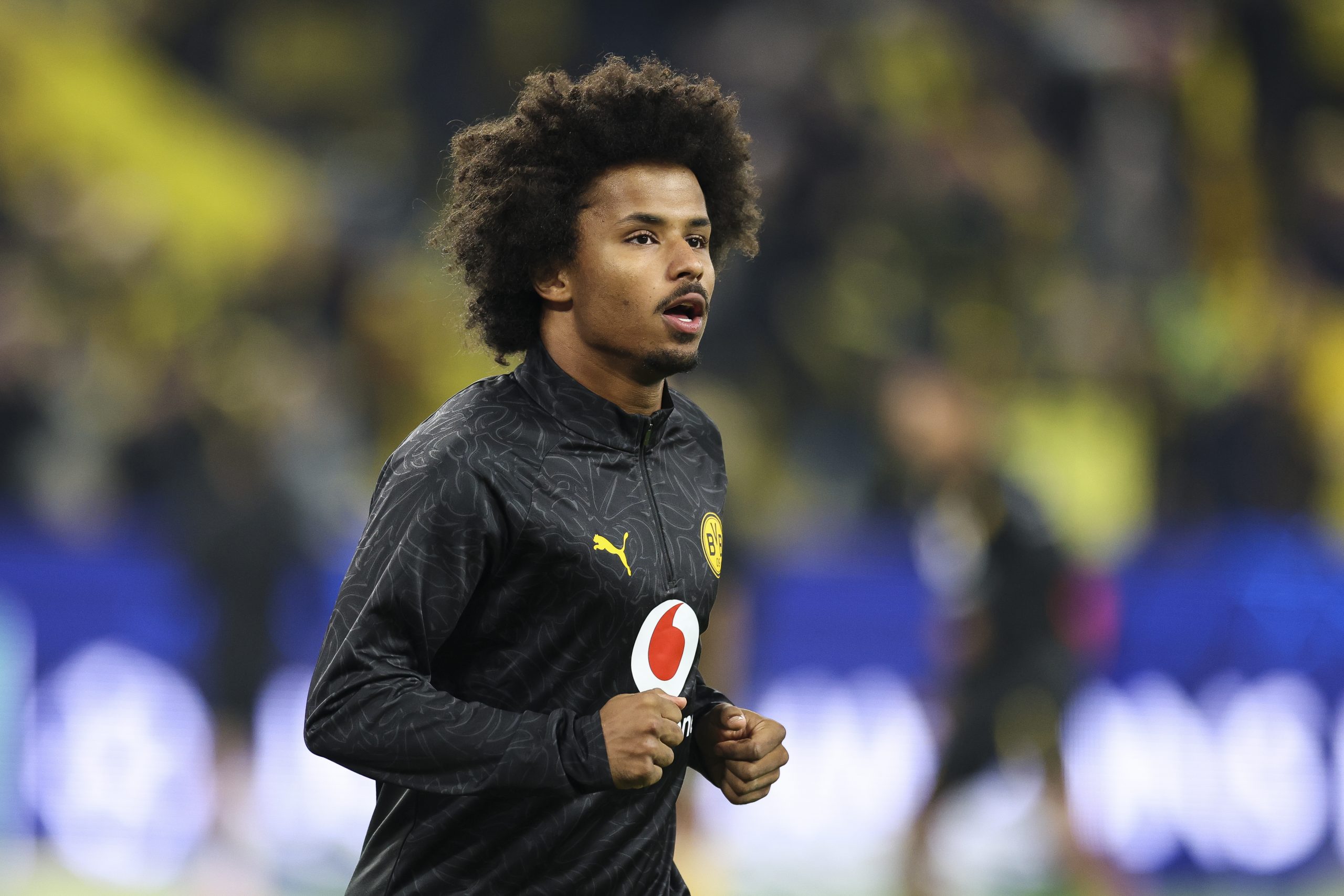 Karim Adeyemi exige une clause libératoire dans son nouveau contrat avec le Borussia Dortmund