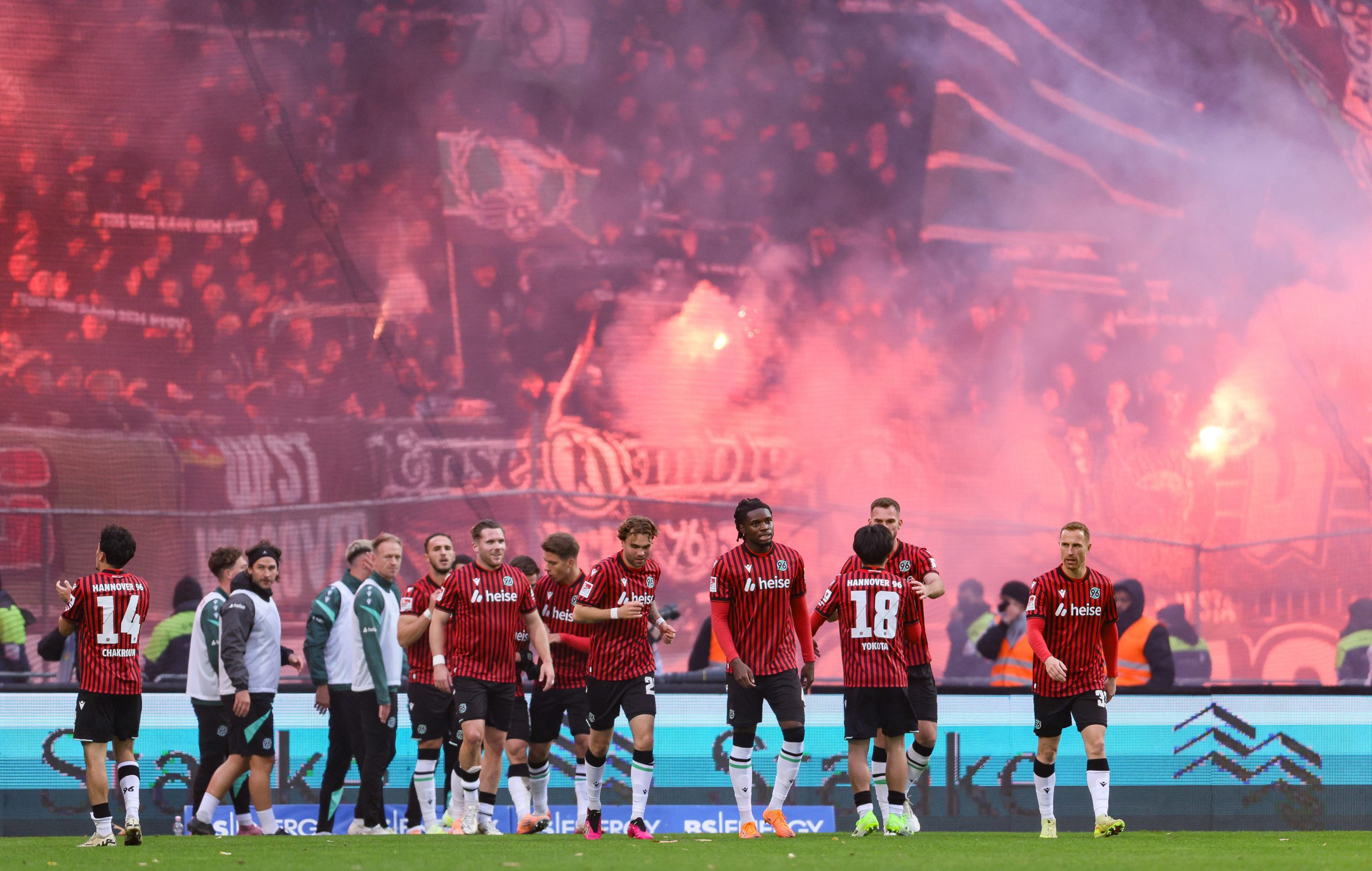 Chaos et domination : le Hannover 96 s’offre Braunschweig dans un derby explosif !