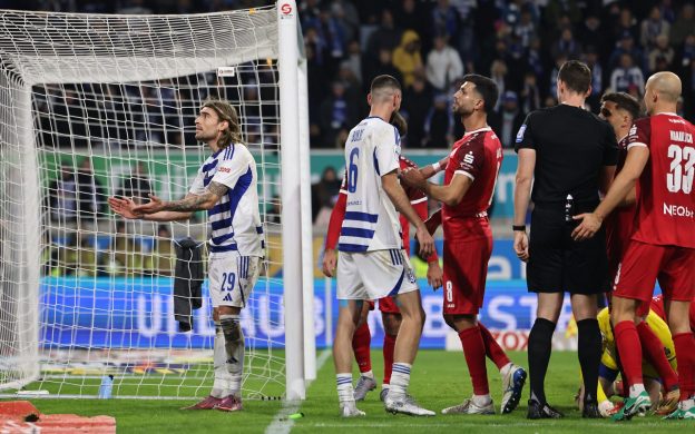 C’était LE derby le plus fou du week-end : entre haine, chants et déclarations chocs