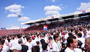 Un siècle de football à Unterhaching : le maillot historique dévoilé !