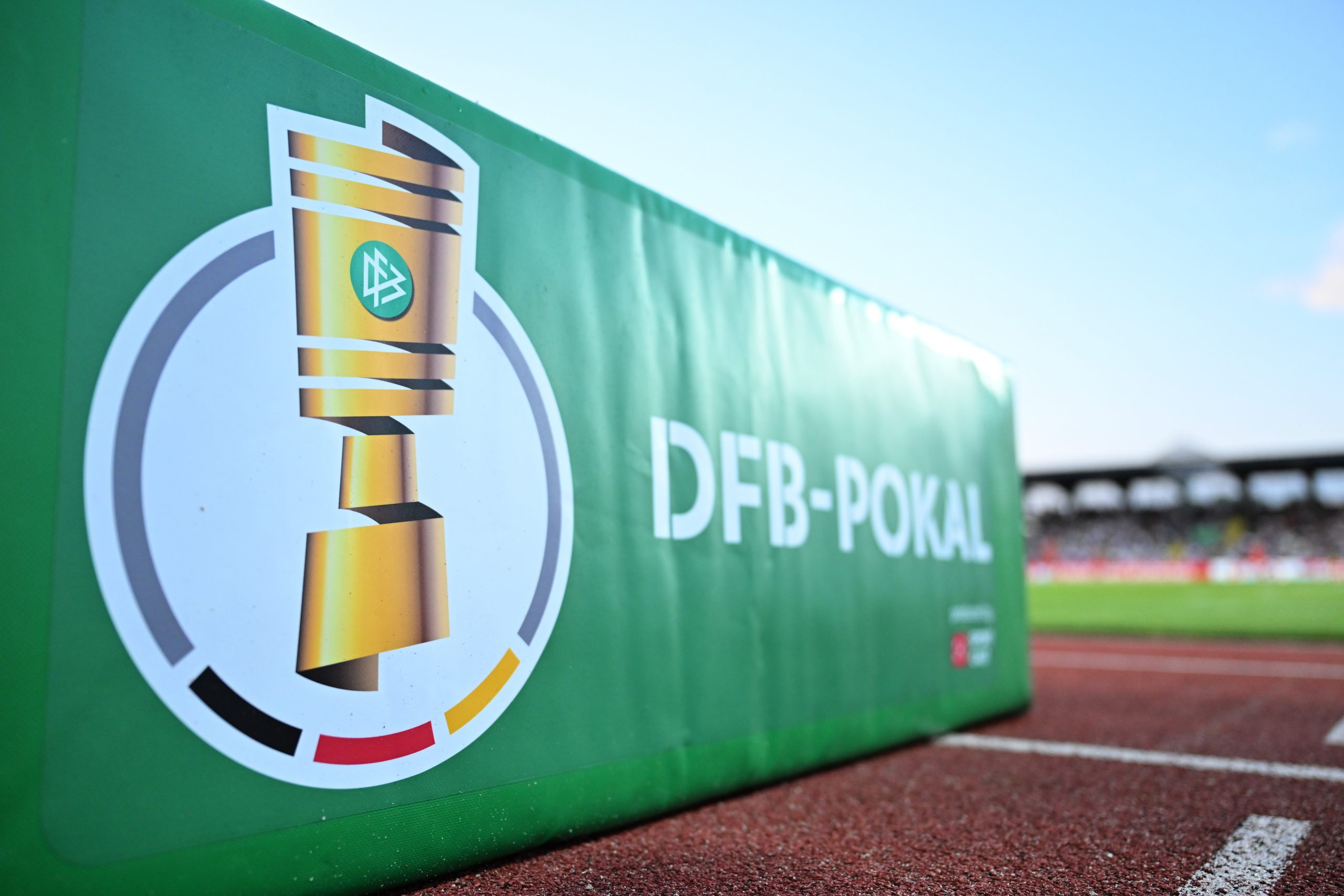 Scandale raciste en coupe d’Allemagne : la DFB punit lourdement le RSV Eintracht 1949 ! Scandale raciste en coupe d’Allemagne : la DFB punit lourdement le RSV Eintracht 1949 !