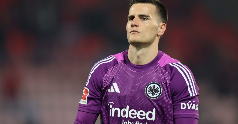 Un choix fort dans les buts de l’Eintracht : Zetterer confirmé jusqu’à la trêve ?