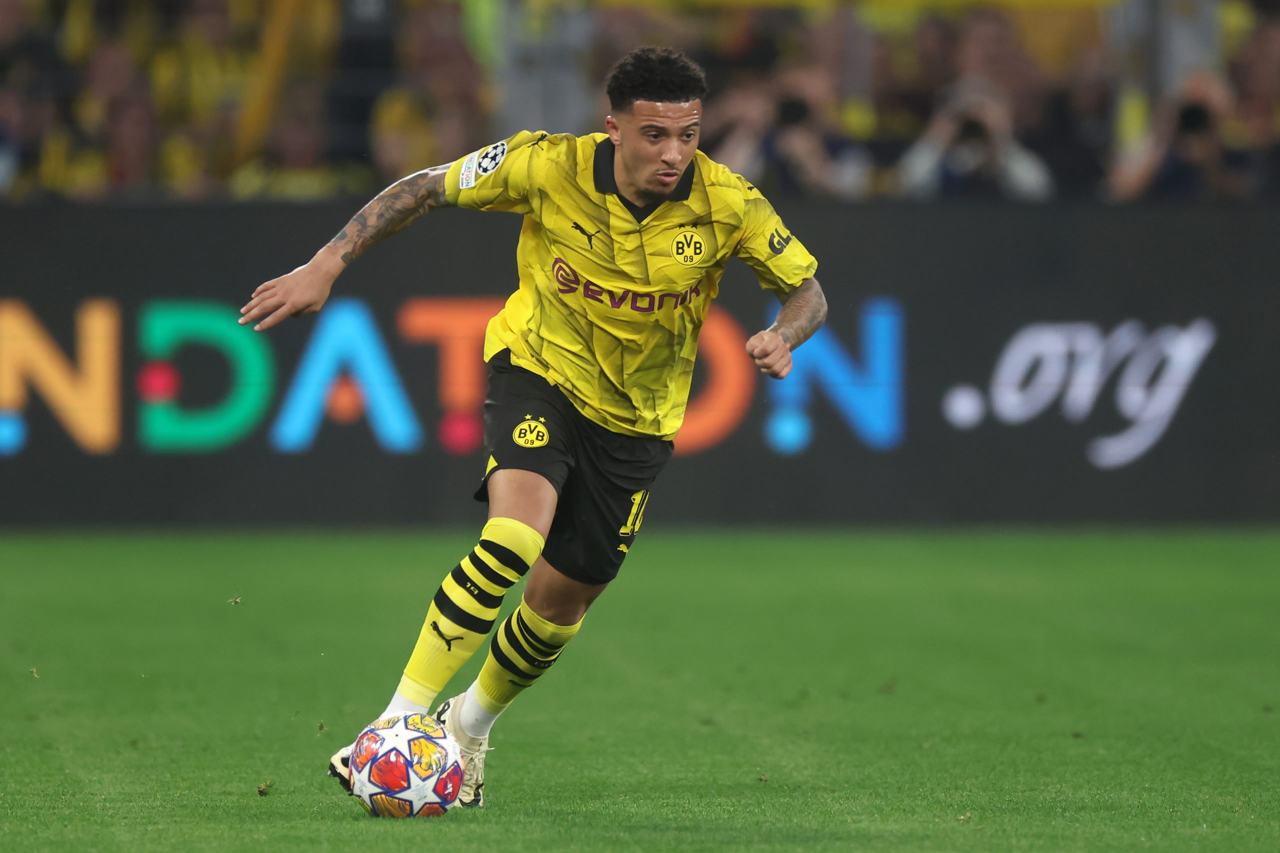 Vers un incroyable retour de Jadon Sancho au Borussia Dortmund cet hiver ?!