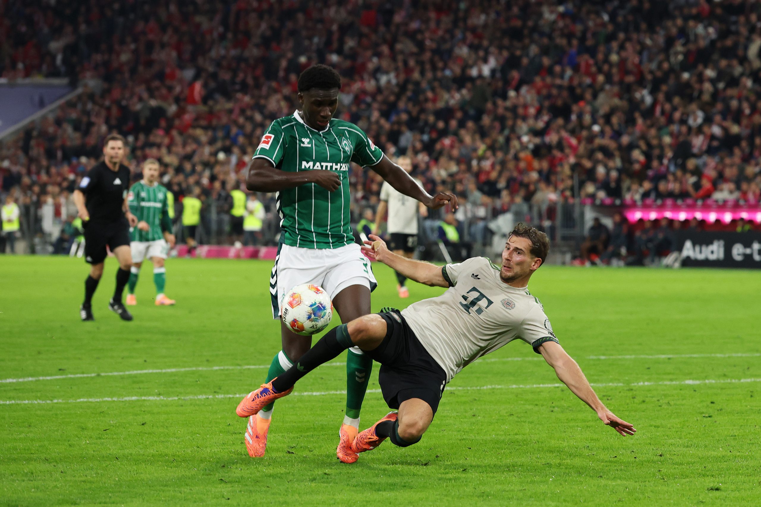 L’Eintracht accélère pour Coulibaly : un talent qui affole toute l’Europe ! L’Eintracht accélère pour Coulibaly : un talent qui affole toute l’Europe !