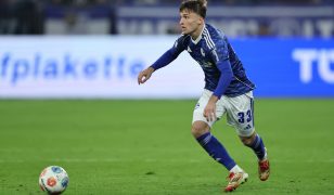 Un jeune crack de Schalke 04 attire le 1.FC Köln !