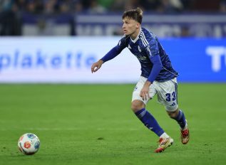 Un jeune crack de Schalke 04 attire le 1.FC Köln !