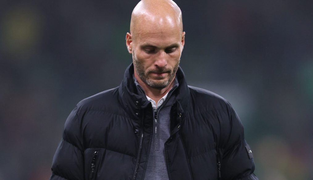 Officiel : Le VfL Wolfsburg se sépare de Paul Simonis, deux pistes évoqués pour la suite !