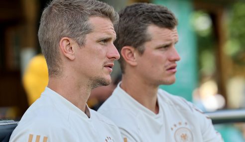 Une soirée historique : les frères Bender face à face pour un duel électrique en Bavière